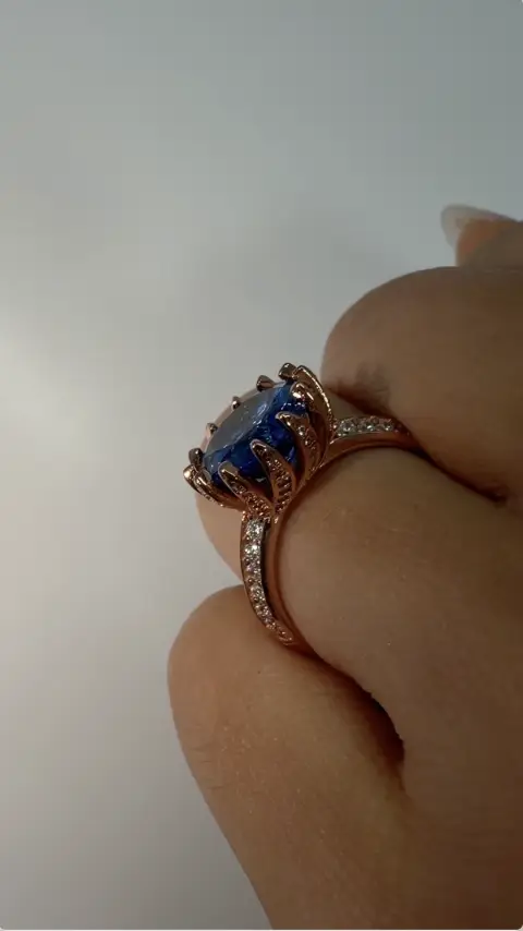 Anillo Envoltura Piedra Azul
