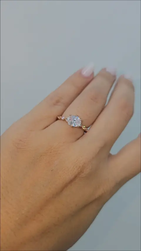 Anillo Compromiso Ovalado Invertido