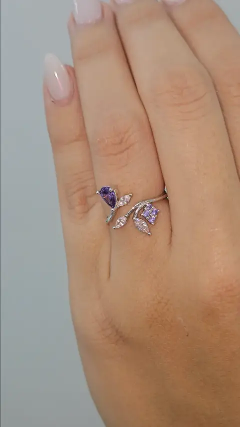 Anillo Carmesi