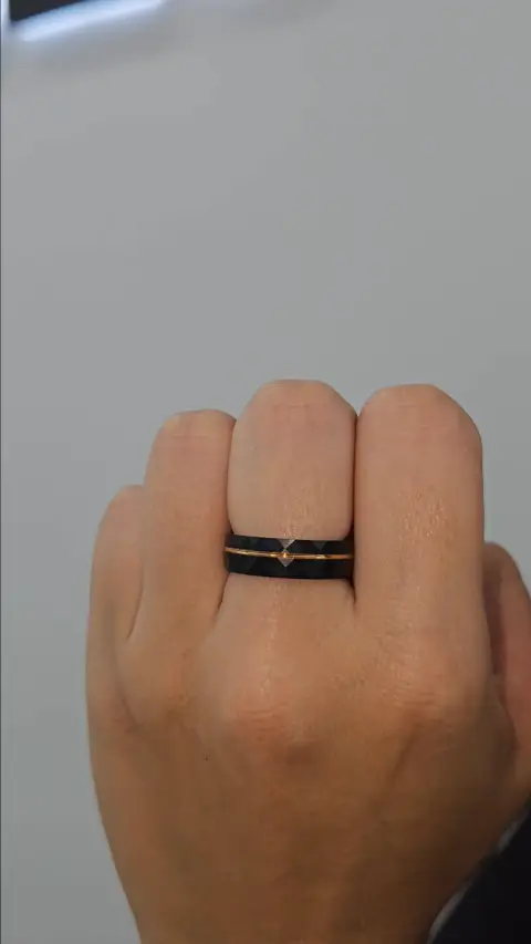Anillo Tungsteno Linea Oro Rosado