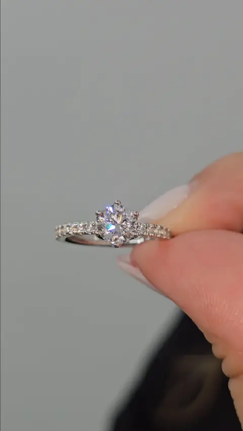 Anillo Petalo Pequeño