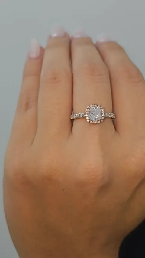 Anillo Cushion BELUM TWO