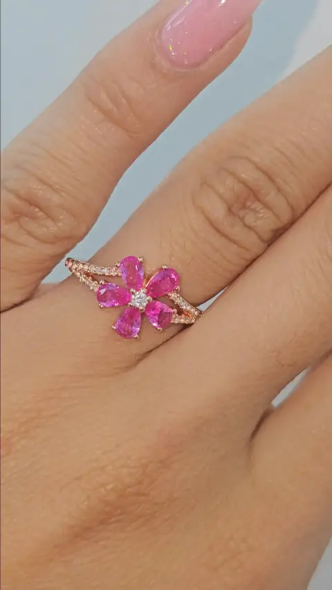 Anillo Flor Rosalina